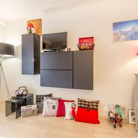 Rénové Avec Wifi, Balcon, Au Cœur De Val-d'isère, Proche Pistes Et Commodités - Fr-1-694-230 Apartamento Val-dʼIsère